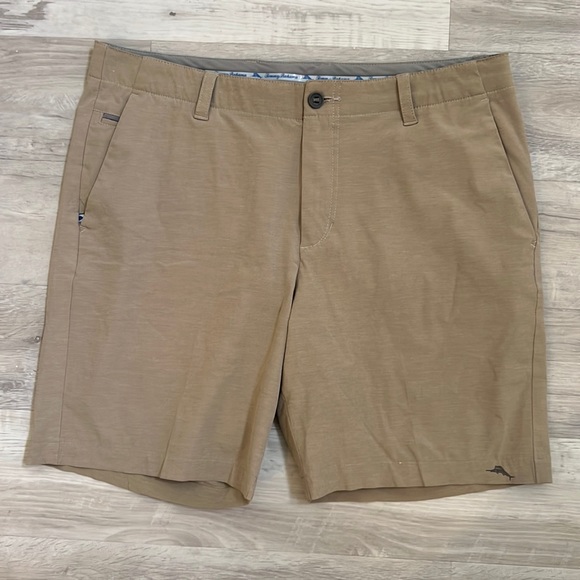 Tommy Bahama Other - Tommy Bahama Flat Front Chino Stretch Golf Shorts